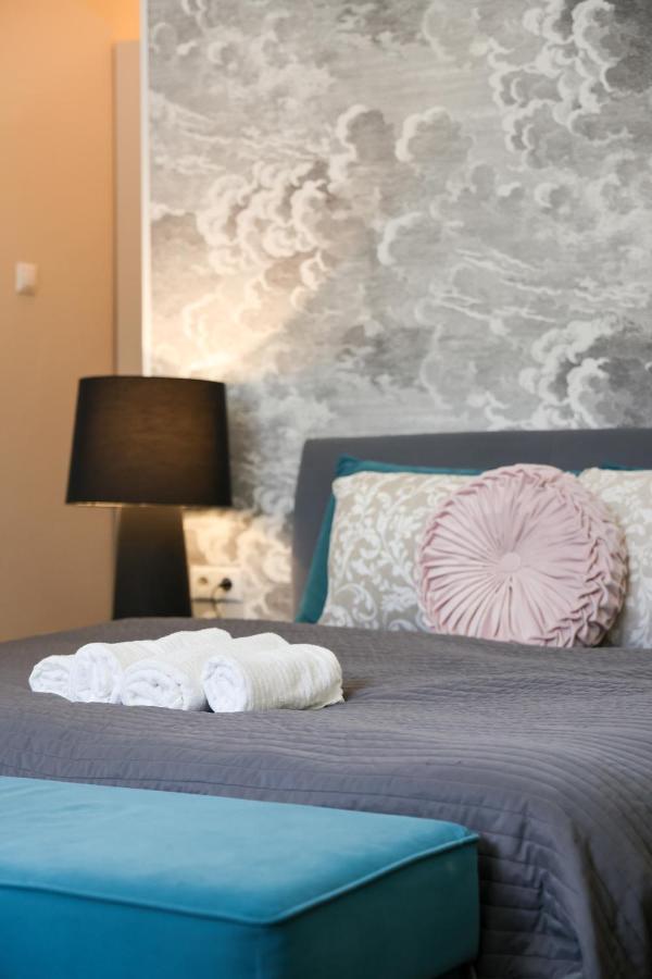 Apartman Deluxe With 4bedrm 2 Bathrm Budapest